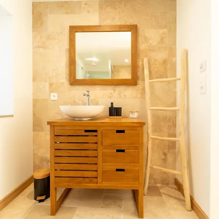 Propriete 8 Avec Jardin Vila